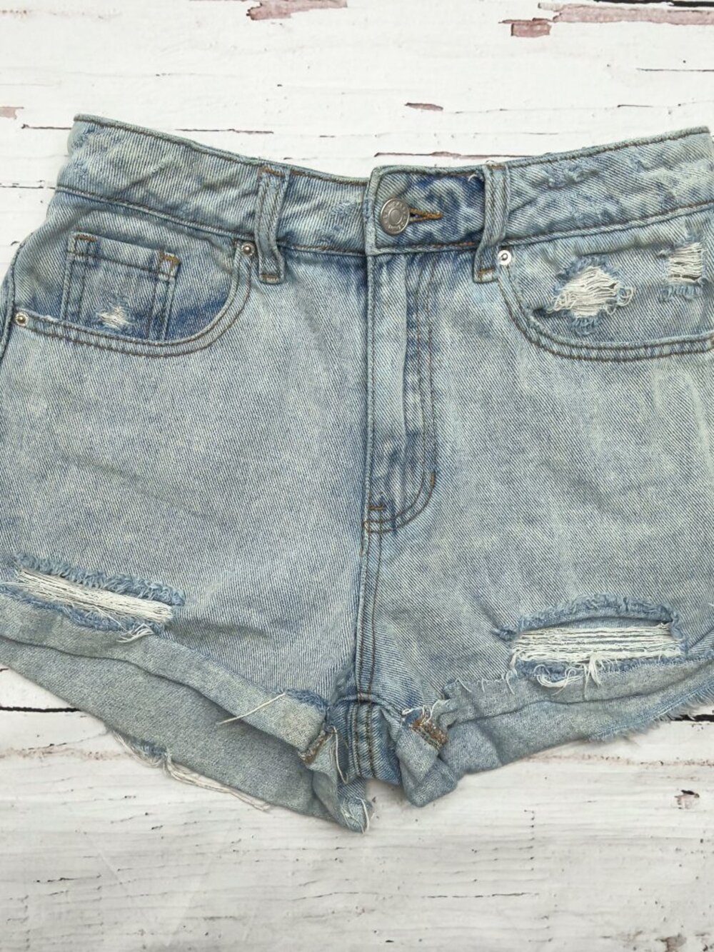 PacSun Mom Shorts Distressed Light Wash Denim Size 26 High Rise - Picture 2 of 8